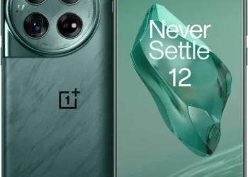 OnePlus 12 - front design view