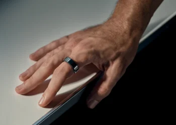 Oura Ring Gen 3 - front design view