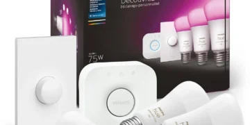 Philips Hue White and Color Ambiance Starter Kit - front design view