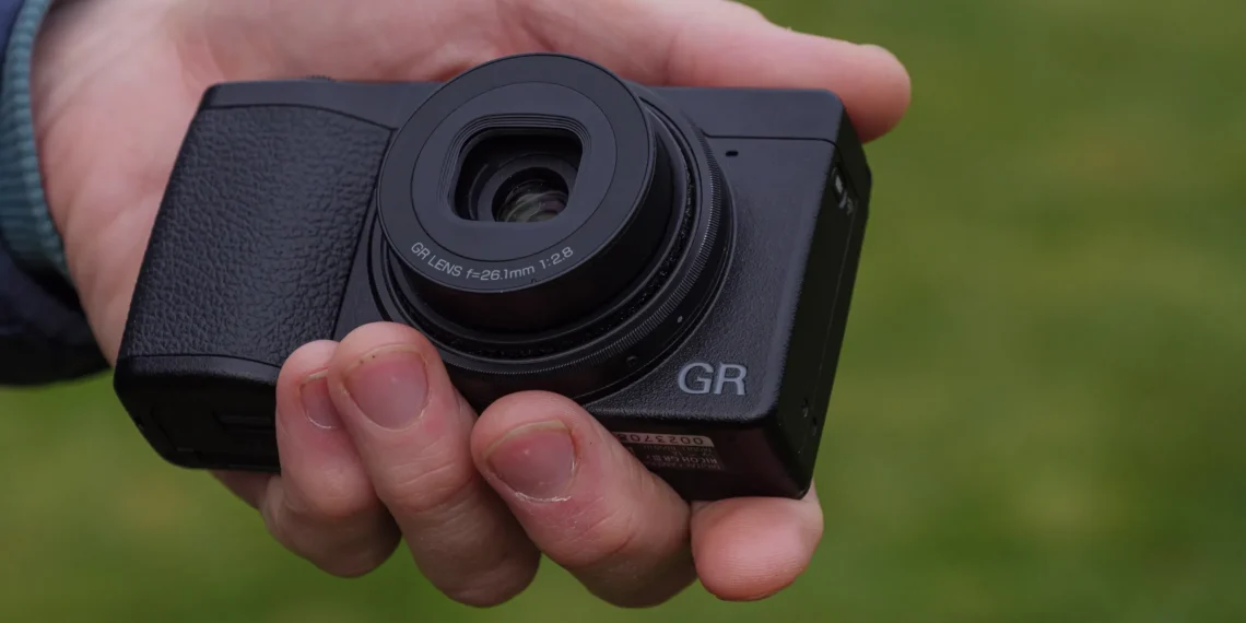 Ricoh GR IIIx - front design view