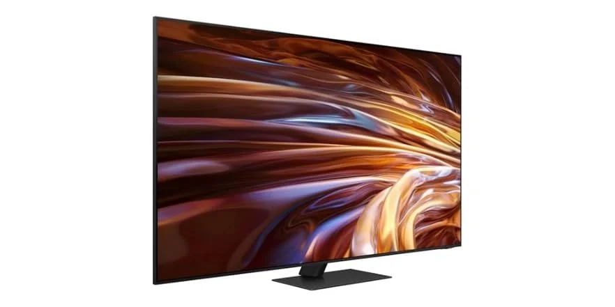 Samsung QN95D Neo QLED 4K TV - in-use shot