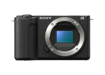 Sony Alpha ZV-E10 II - front design view