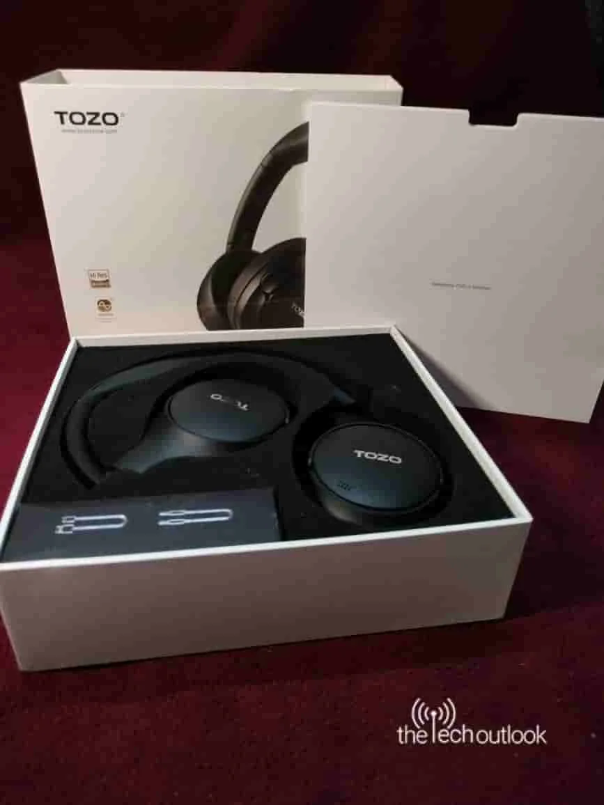 TOZO HT2 - detail closeup TOZO HT2 - detail closeup
