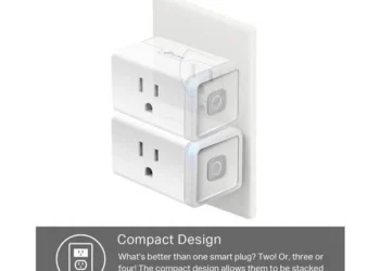 TP-Link Kasa Smart Plug HS103P4 - front design view