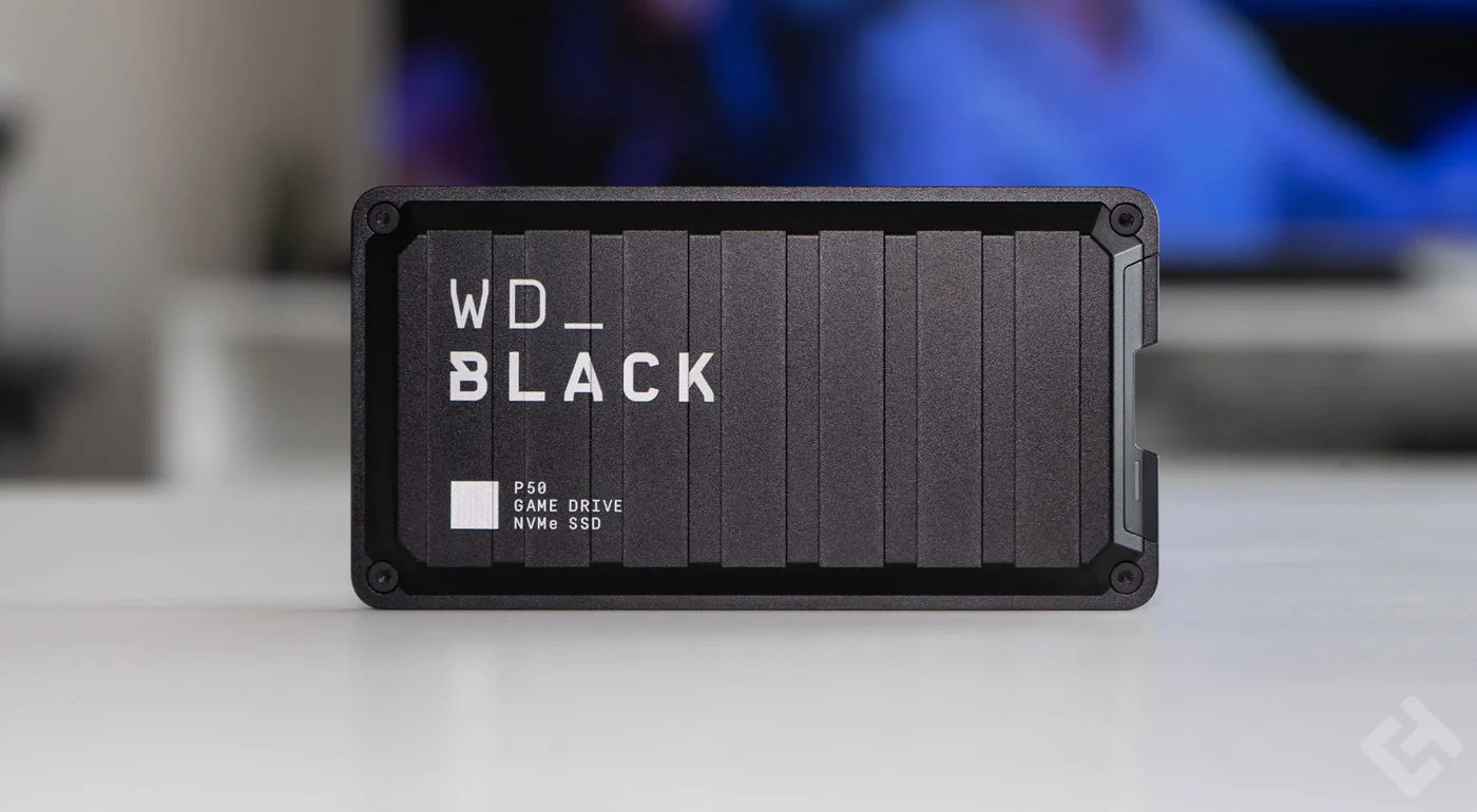 WD Black P50 Game Drive SSD - in-use shot WD Black P50 Game Drive SSD - in-use shot