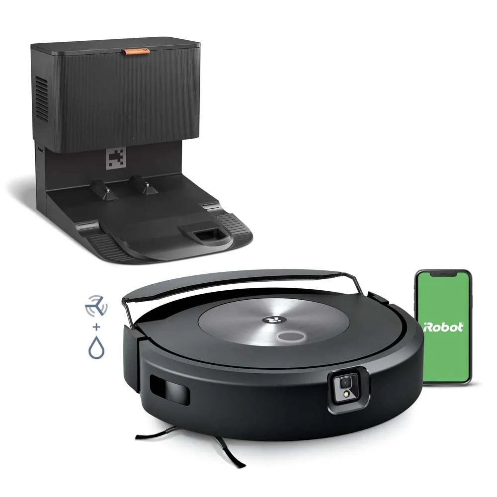 iRobot Roomba j7+ - in-use shot