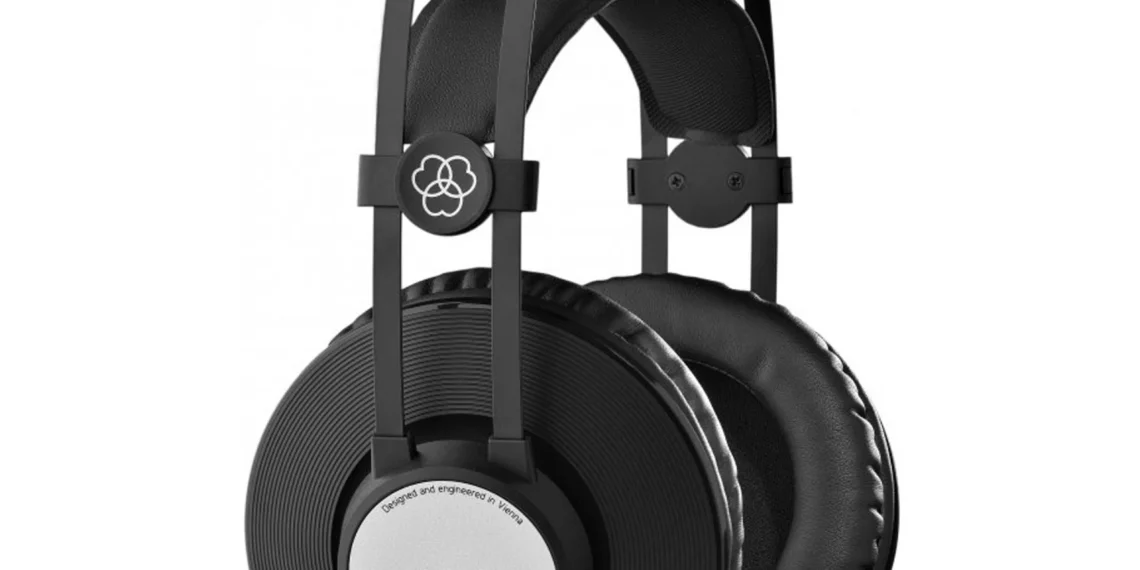 AKG K72 — official Amazon product image