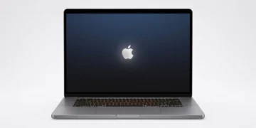 Apple MacBook Pro M6 - front design view