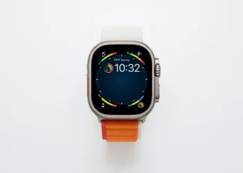 Apple Watch Ultra 3 - front design view