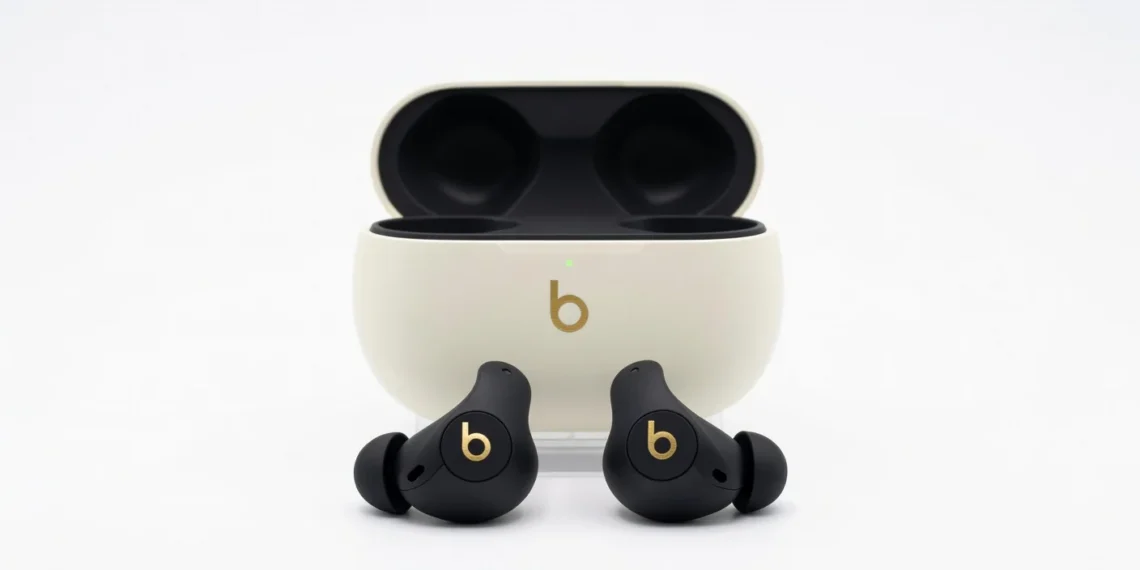Beats Studio Buds Plus 2 - front design view