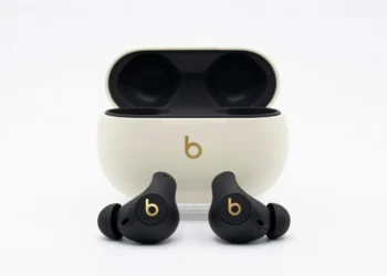 Beats Studio Buds Plus 2 - front design view