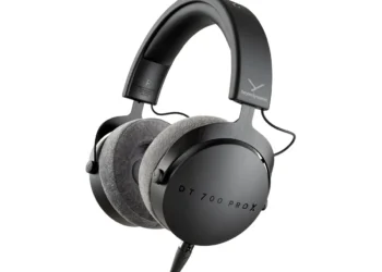 Beyerdynamic DT 700 Pro X — official Amazon product image