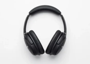 Bose QuietComfort Headphones 2 - front design view