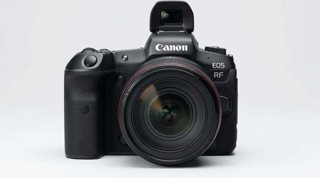 Canon EOS R7 Mark II - front design view