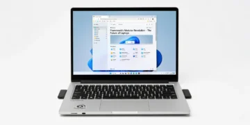 Framework Laptop 13 (2026 Update) - front design view