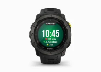 Garmin Instinct 3 - front design view