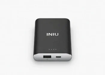 INIU Portable Charger 10000mAh - front design view