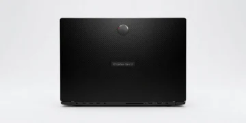 Lenovo ThinkPad X1 Carbon Gen 13 - front design view