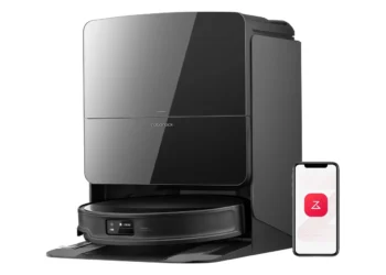 Roborock Saros 10R — official Amazon product image