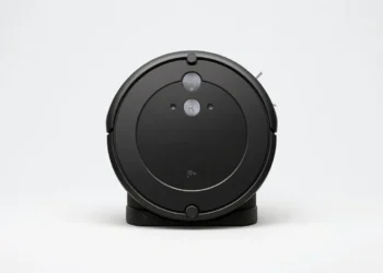 Roomba j9+ Ultra - front design view