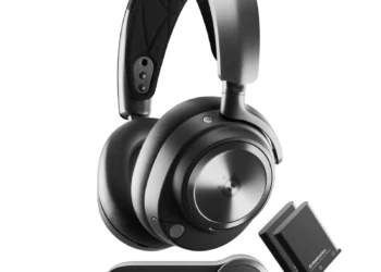 SteelSeries Arctis Nova Pro Wireless — official Amazon product image
