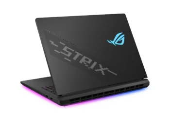 ASUS ROG Strix Scar 18 — official Amazon product image