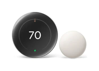 Google Nest Learning Thermostat 4th Gen — official Amazon product image