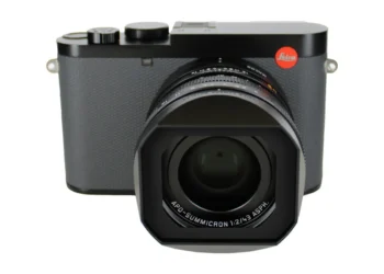 Leica Q3 — official Amazon product image