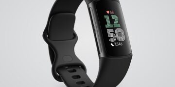 Fitbit Charge 6: Two Generations Compared